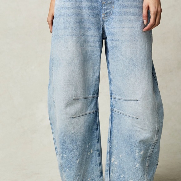 NWT We The Free Good Luck Barrel Jeans 26s - Picture 4 of 6